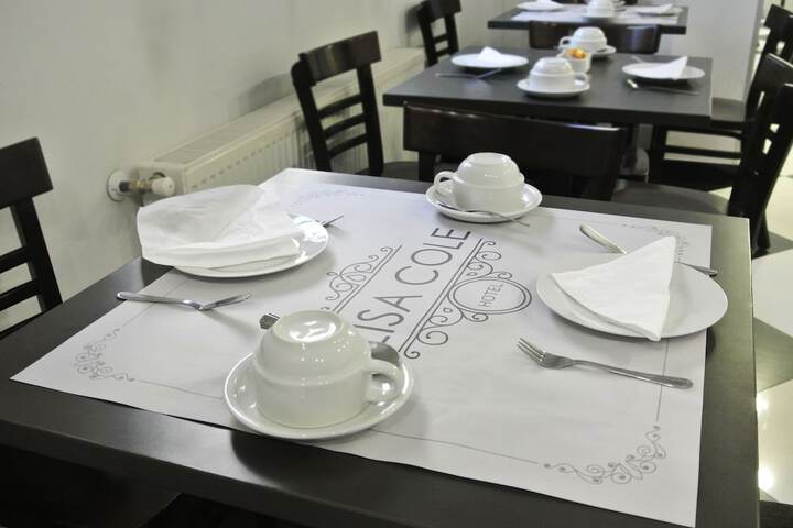 Breakfast/Coffee Service 28 of 74