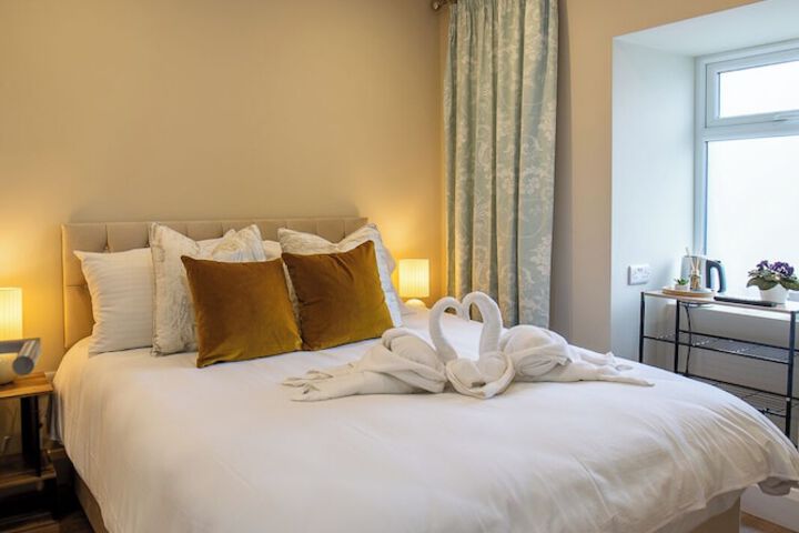 Room 4 of 21