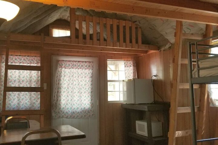 Room 7 of 46