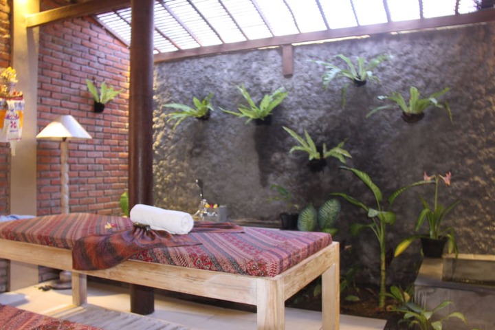 Spa Photos