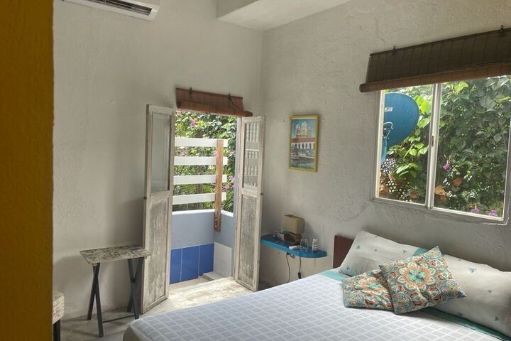 Room 30 of 32
