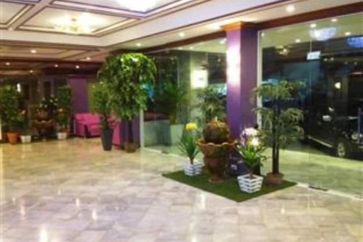 Hotel 2 of 46