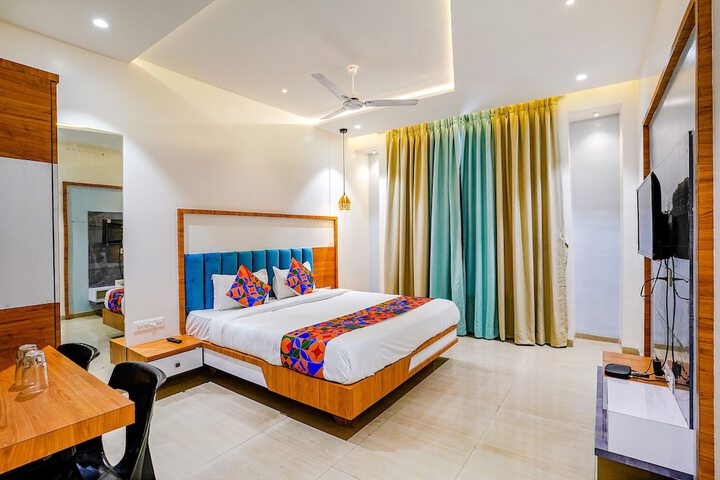 Fabhotel Kesar Inn