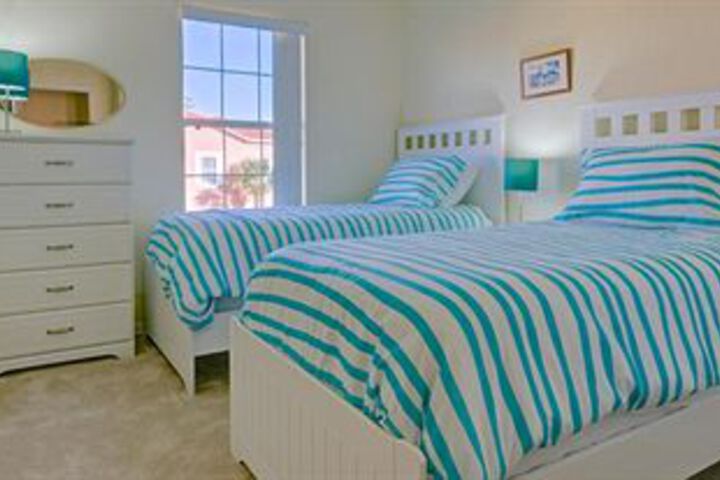 Room 14 of 24