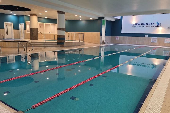 Hotel with Pool