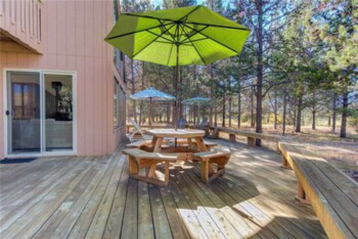 Terrace/Patio 5 of 23