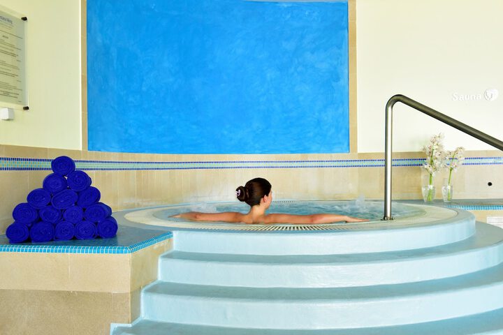 Pool 29 of 50