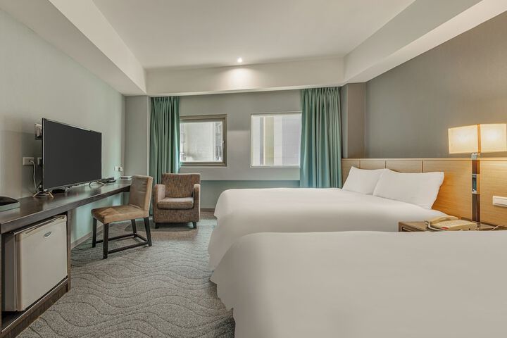 Room 40 of 97