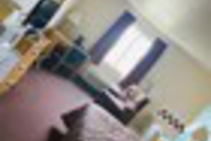 Room 26 of 93
