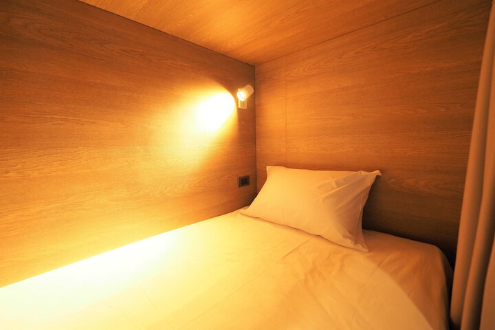 Room 15 of 64