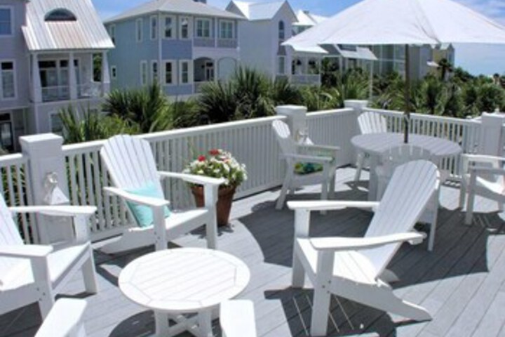 17 Coast Cottage Lane by Hodnett Cooper in St. Simons Island, GA
