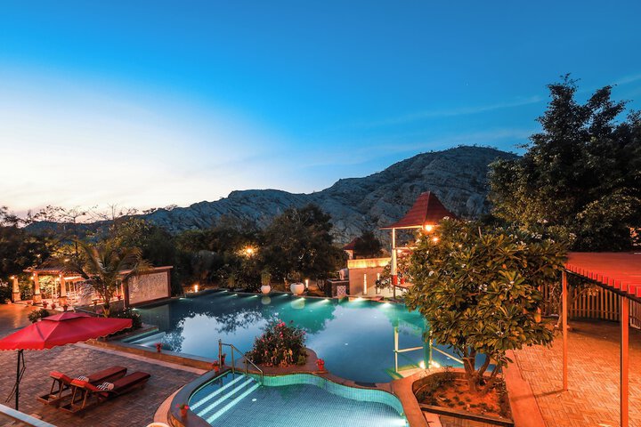 Pool 29 of 67