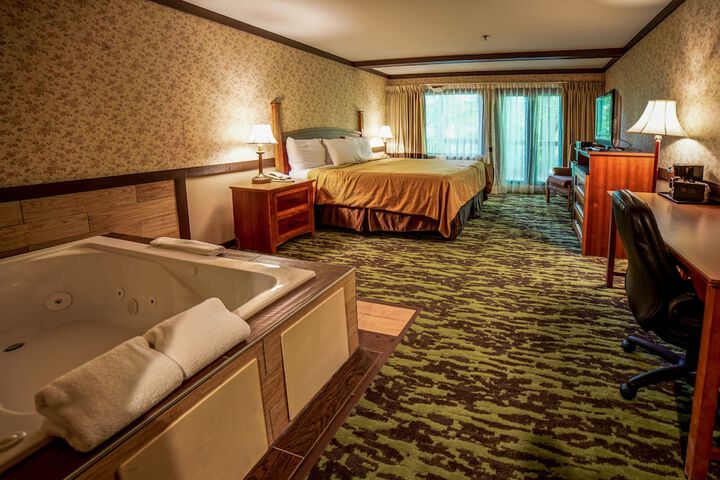 Room 14 of 43