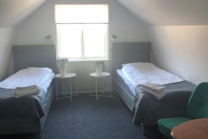 Room 10 of 54