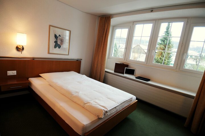 Room 14 of 56