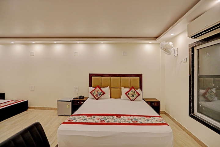 Room 29 of 65