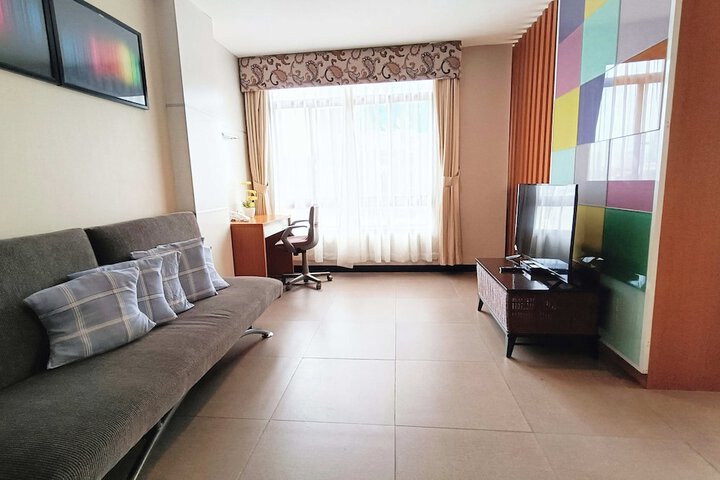 Room 50 of 73