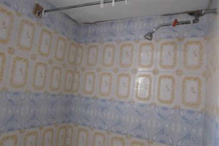 Room 2 of 13