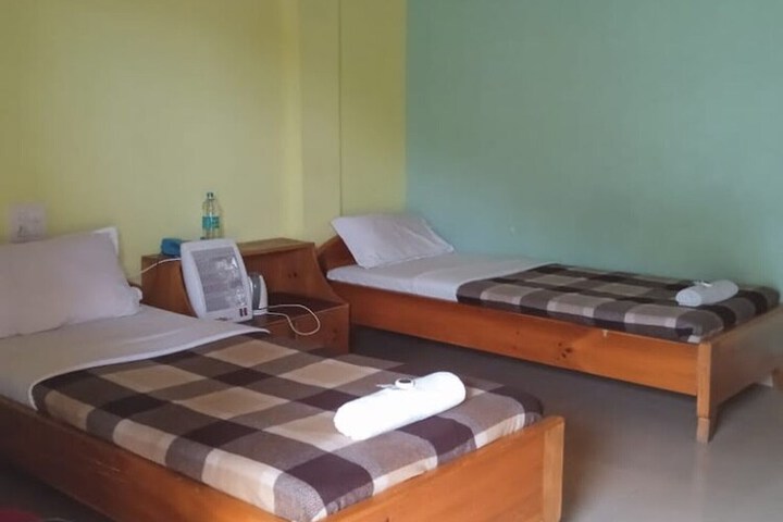 Room 2 of 14