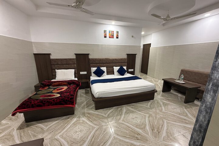 Room 20 of 29