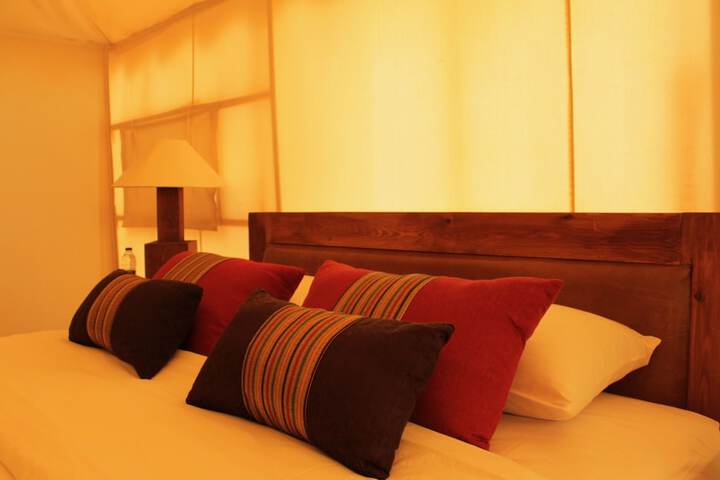 Room 6 of 32