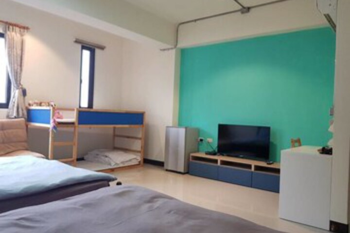 Room 37 of 38