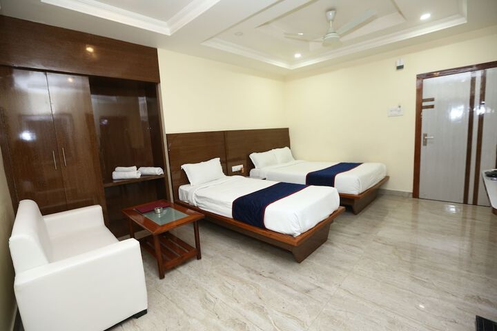 Room 6 of 22