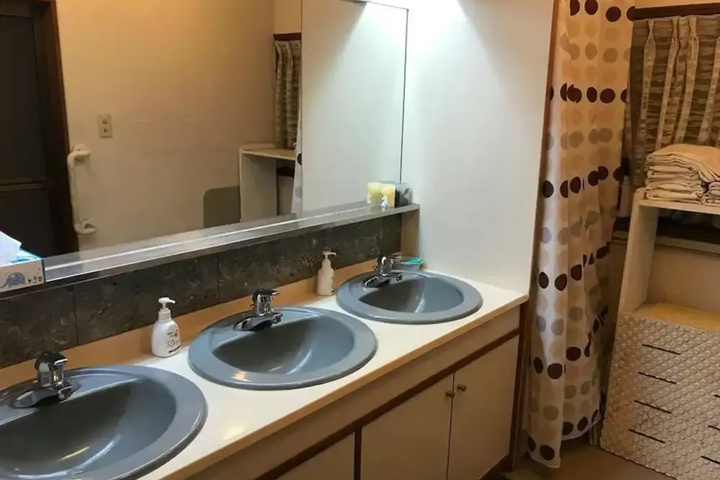 Bath Interior