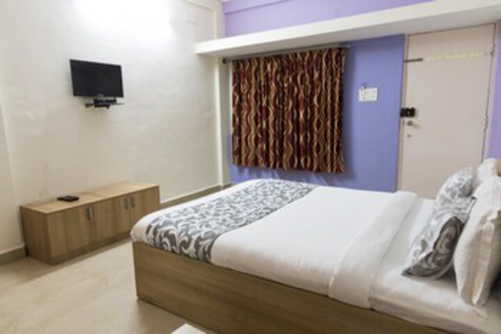 Room 16 of 41