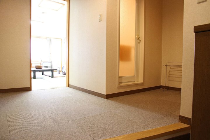 Room 25 of 67