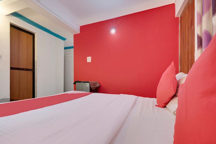 Room 29 of 33