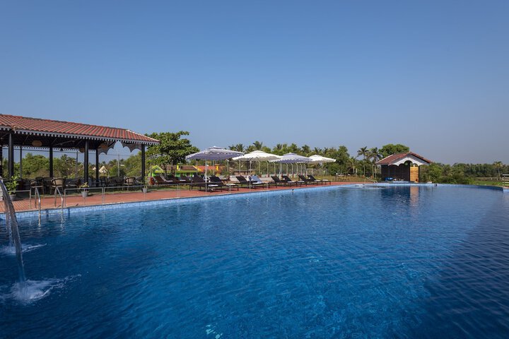 Pool 74 of 94