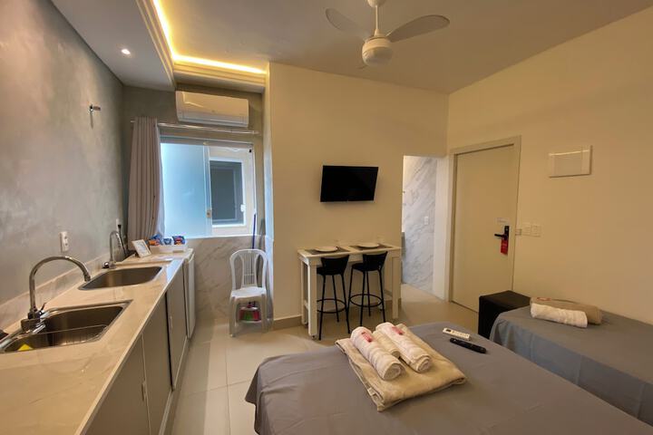 Room 7 of 33