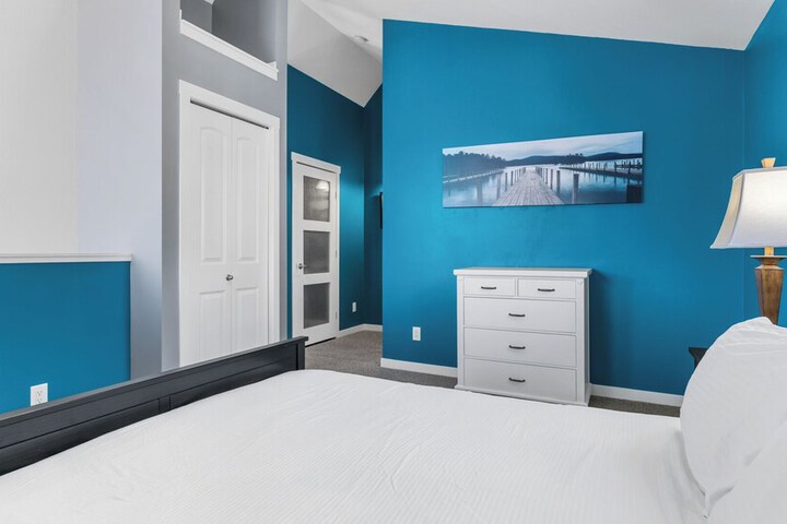 Room 54 of 543