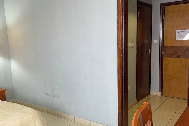 Room 12 of 51