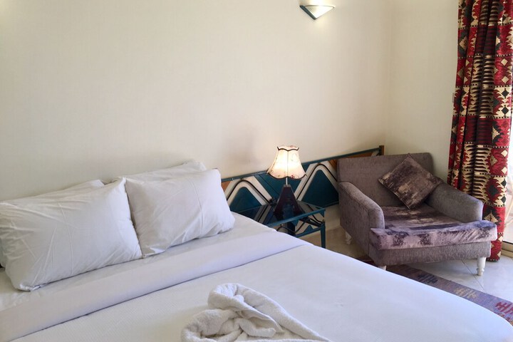 Room 9 of 57