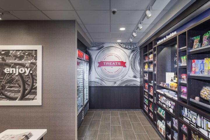Snack bar