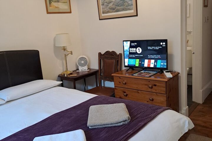 Room 3 of 22