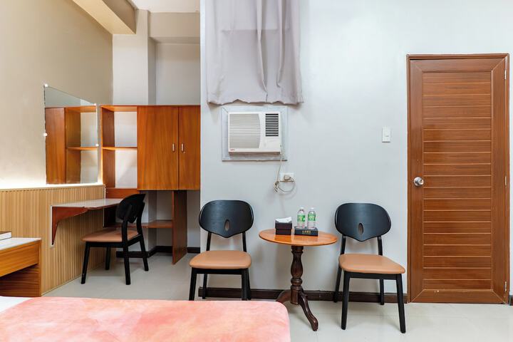 Room 4 of 21