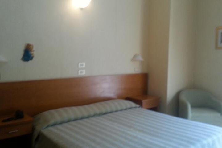 HOTEL CONTINENTALE