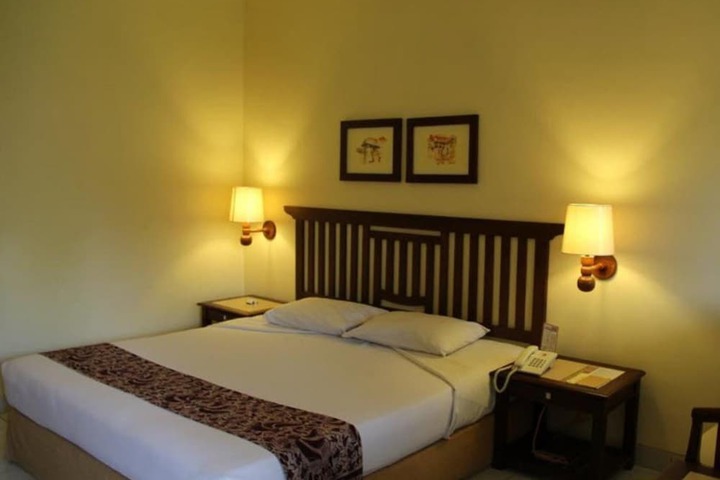 Room 9 of 70