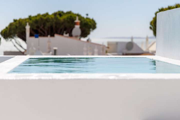 Pool 233 of 311