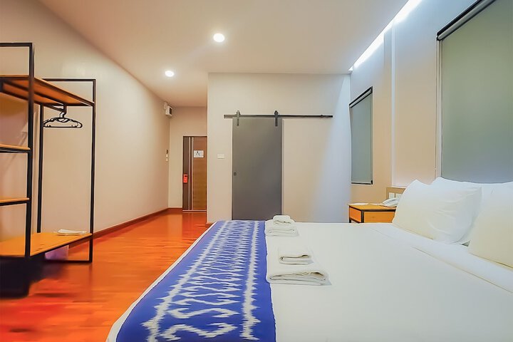 Room 30 of 112