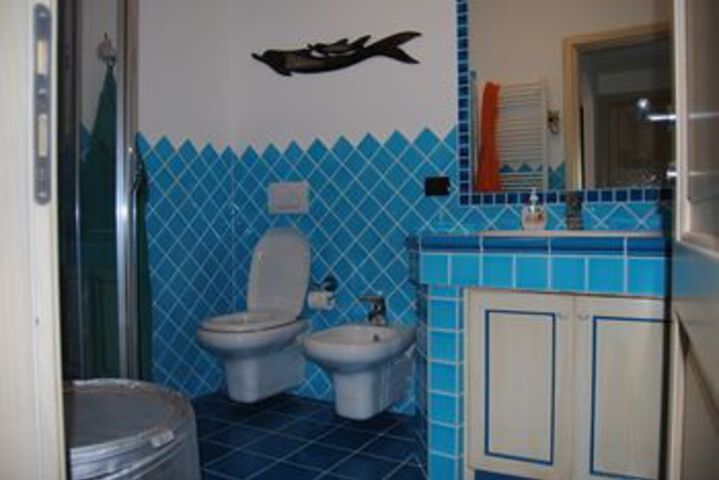 Room 5 of 64