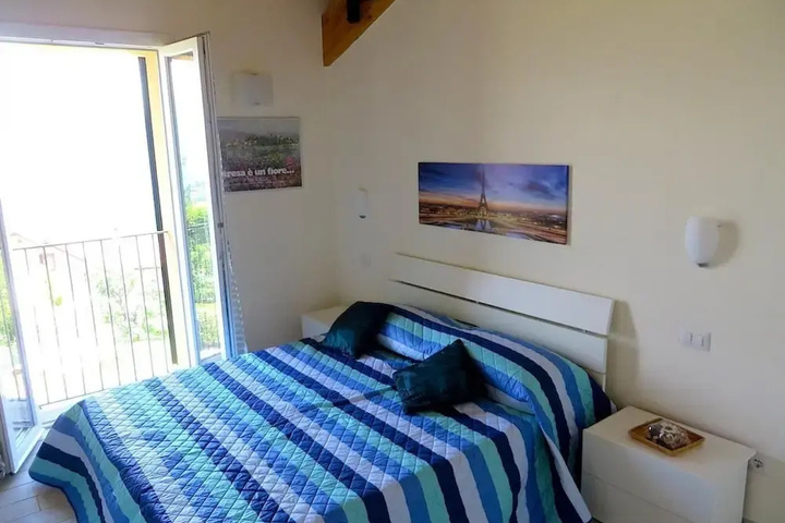 Room 3 of 13