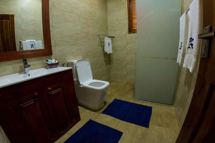 Room 21 of 25