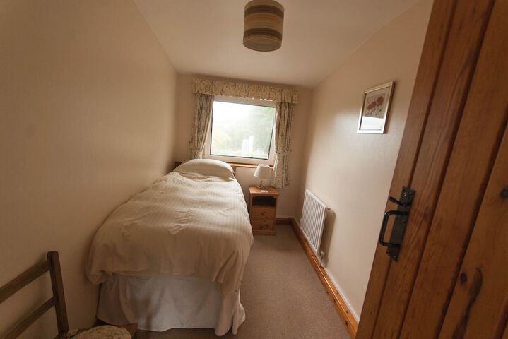 Room 11 of 43