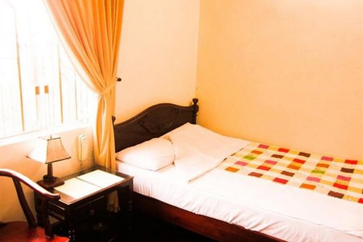 Room 15 of 24