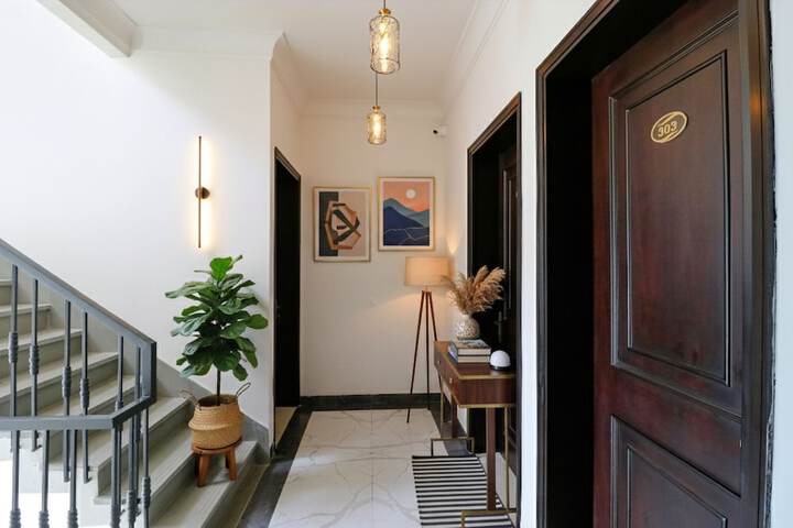 Hotel Interior 10 of 42