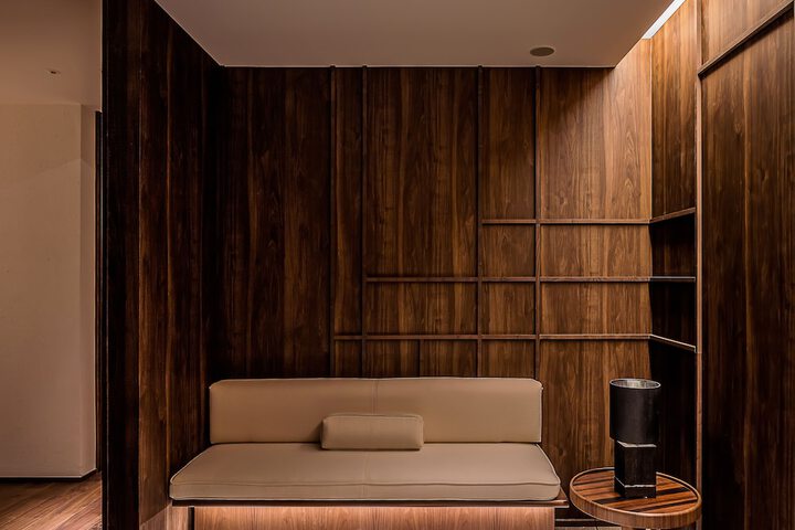 Hotel Interior 70 of 121